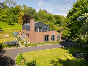 Slines Oak Road Woldingham